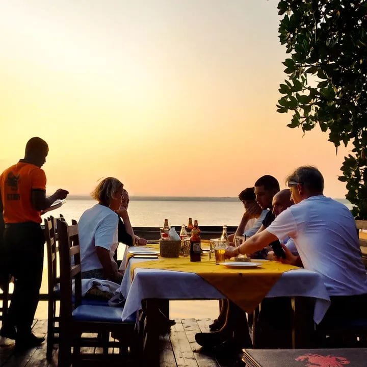 Tramonto nelle mangrovie
